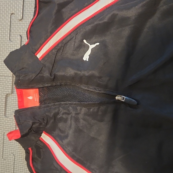 Boys 1/4 Zip Red‎ Black Puma Windbreaker Long Sleeve Top Pockets Logos - Picture 2 of 7